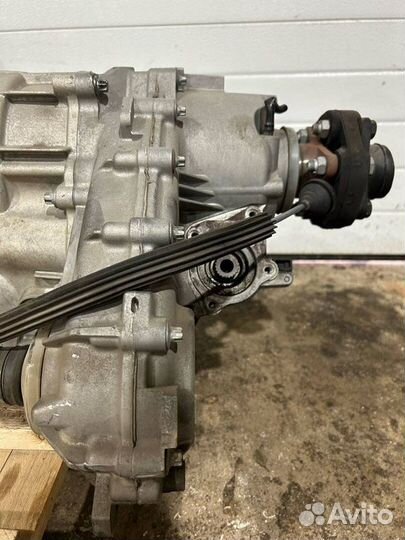 Раздаточная коробка Bmw X5 E70 N52B30AF