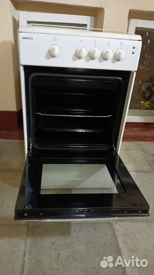 Электрическая плита с духовкой Ивеко CS 47100