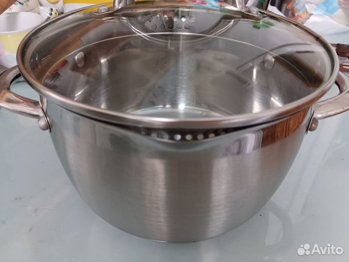 Кастрюля rondell 3,2 литра с крышкой 20 см