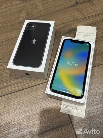 iPhone 11, 64 ГБ