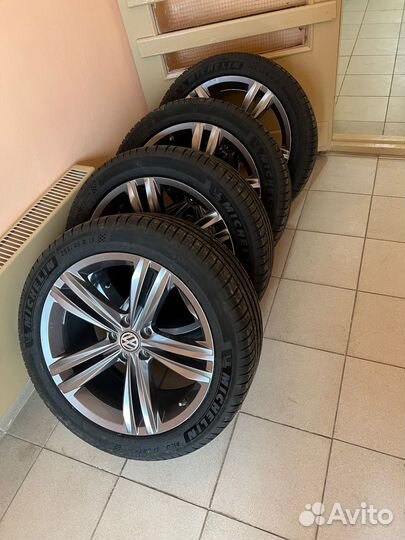 Michelin Pilot Sport 4 SUV 255/45 R19 100V