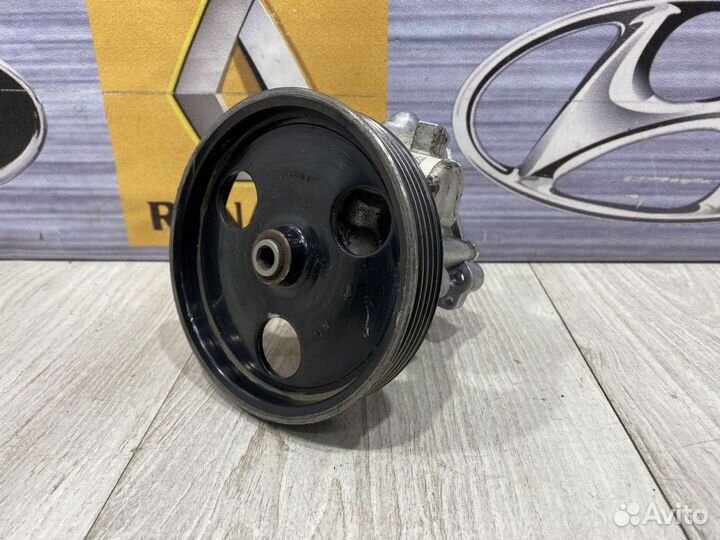 Насос гур гидроусилителя руля Renault logan