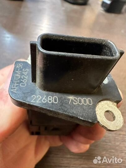 Датчик дмрв Nissan X-Trail T31 2.0 MR20DE 2009