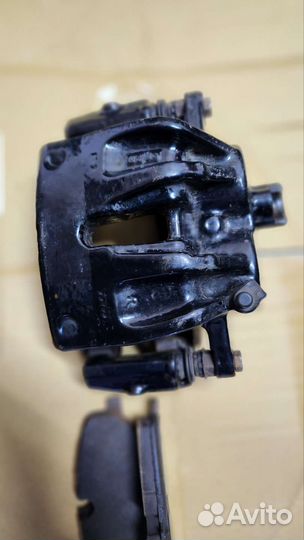 Тормозные суппорта Range Rover Vogue l322