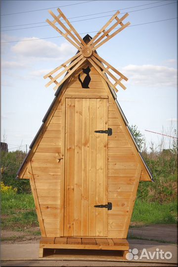 Уличный туалет с установкой SKU004