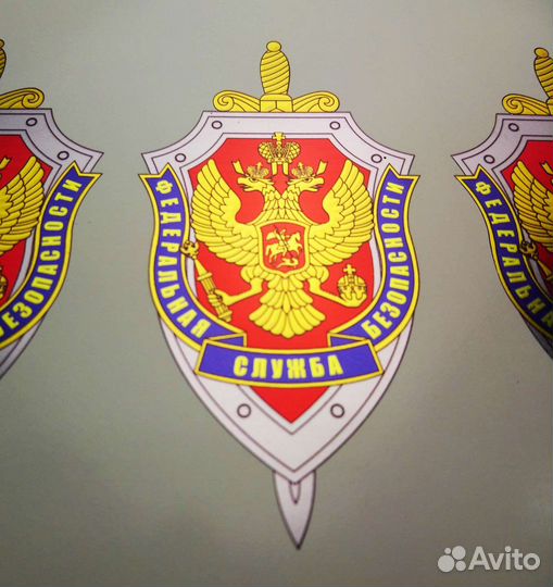 Изготовление металлизированных наклеек