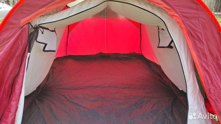 2 местная красная палатка Quechua 2 seconds