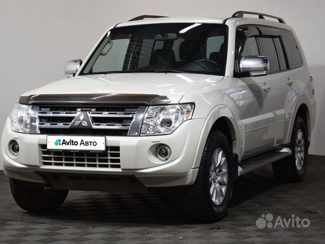 Mitsubishi Pajero 3.0 AT (178 л.с.) 4WD, 2012, IV поколение Рестайлинг 1, Черный