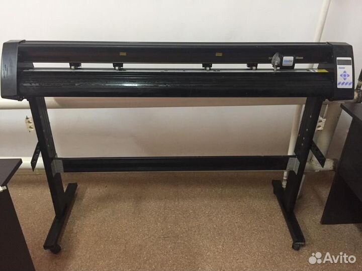 Режущий плоттер SignCut 1360