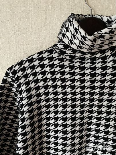 Свитер женский гусиная лапка 44-46