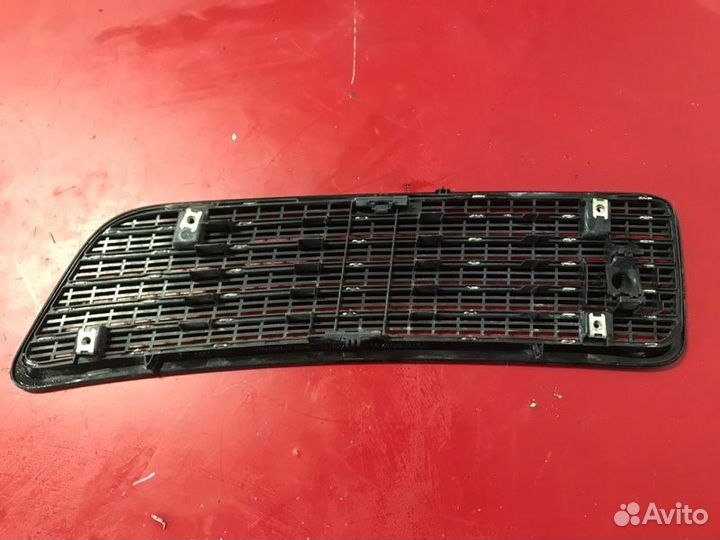 Решетка капота правая Mercedes Benz S-Class W221 M