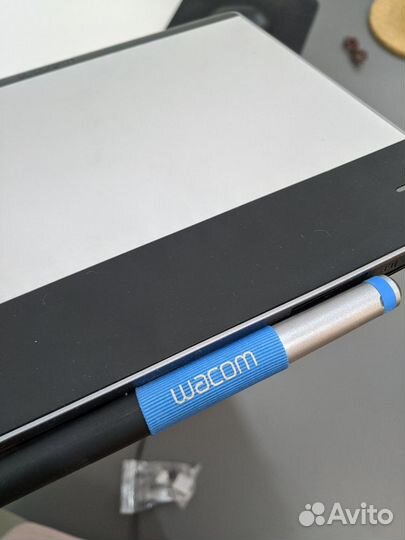 Графический планшет Wacom Intuos Pen S