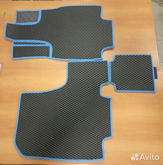 Коврики из эва в Honda Stepwgn