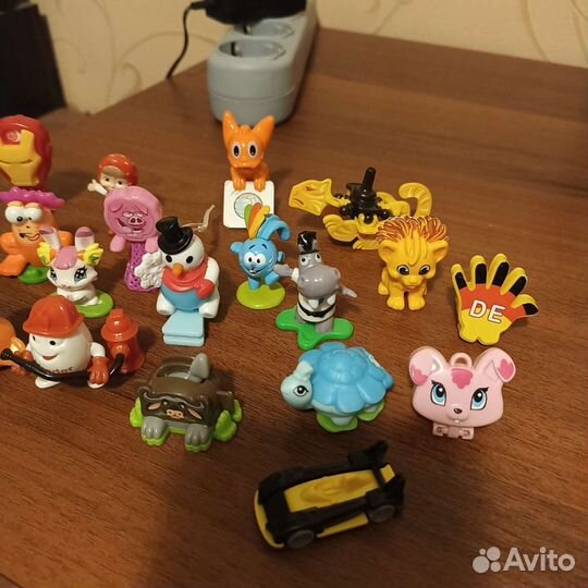Игрушки из киндер сюрприз
