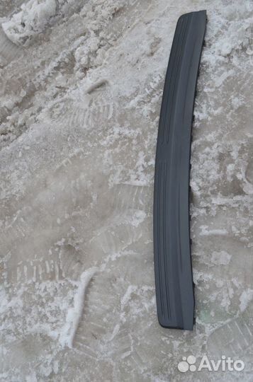 Накладка заднего бампера Freelander 2