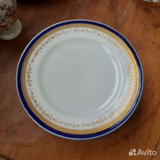 Антикварные тарелки Кузнецов