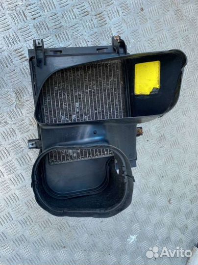 Радиатор масляный BMW X5 E70 2009