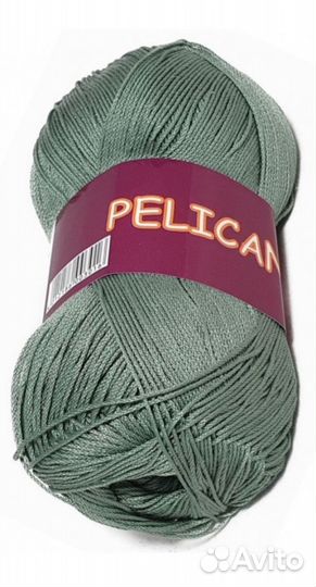 Набор вязаных кружевных салфеток цвета хаки