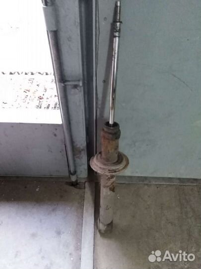 Стойка приора