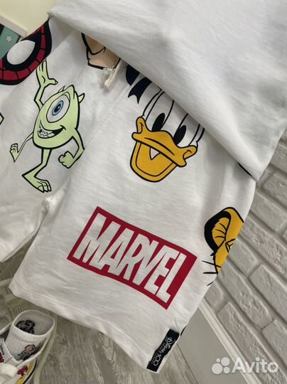 Новый костюм с шортами Zara marvel Мики 98