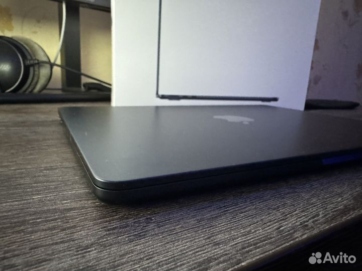 Macbook Air M2 подарочный