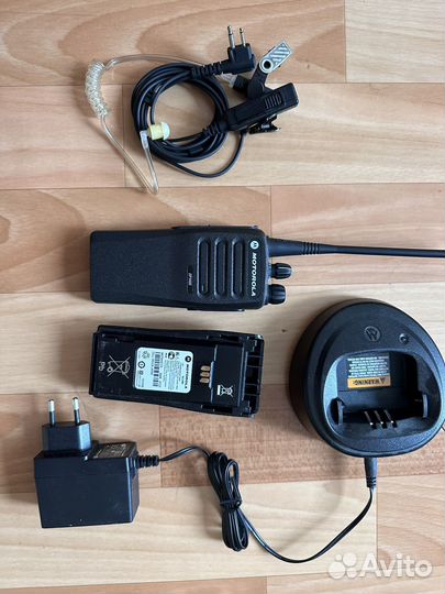 Радиостанция motorolla