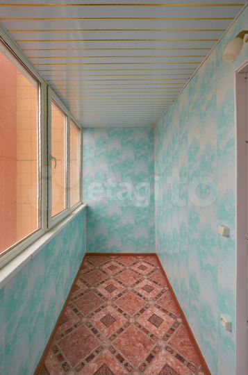 3-к. квартира, 82 м², 5/9 эт.