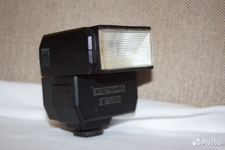 Фотовспышки для фотоаппаратов