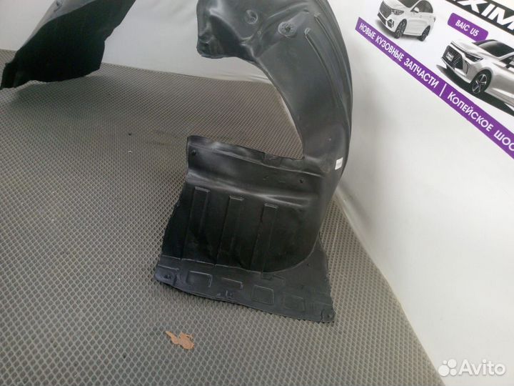 Подкрылок передний Geely Emgrand SS11 HL-HR