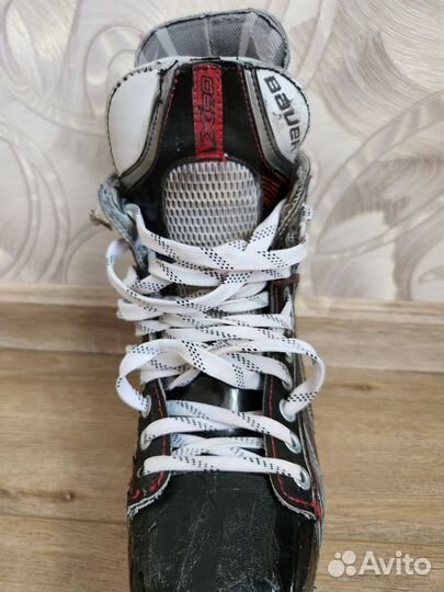 Профессиональные хоккейные коньки bauer vapor X 90