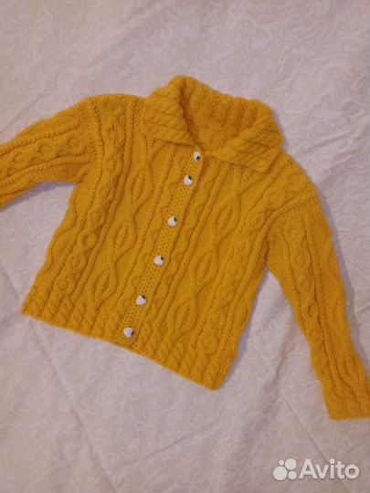 Теплая кофта для девочки