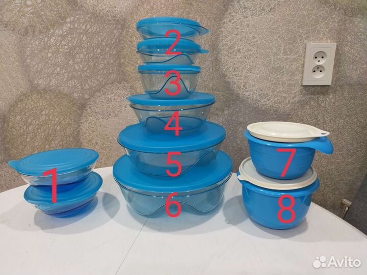 Контейнеры и кухонные приборы Tupperware