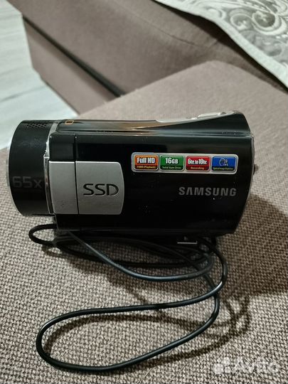 Видеокамера Samsung