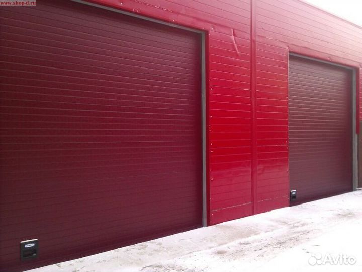 Подъемные ворота. 2,7х2,2 цвет 9003