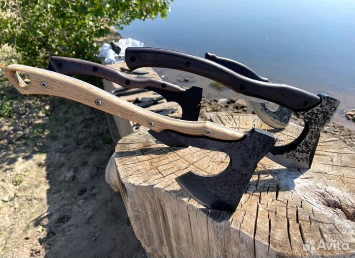 Топор кованый