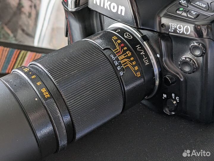 Nikon F90