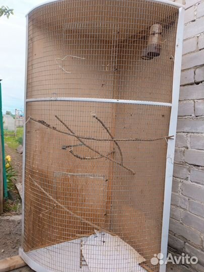 Клетка для попугая