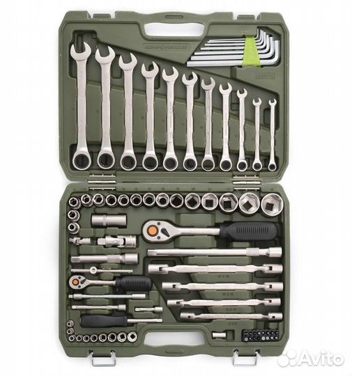 Набор инструмента с трещоточными ключами 77 пр