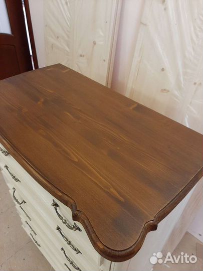 Комод из массива дерева