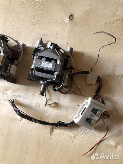 Двигататель стиральной машины