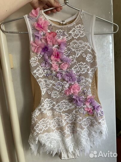 Купальрик для художественной гимнастики