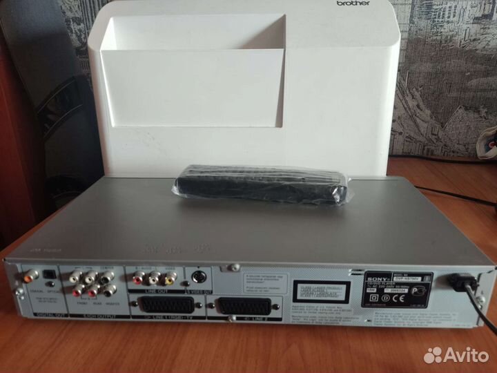 Проигрыватель Sony cd/dvd