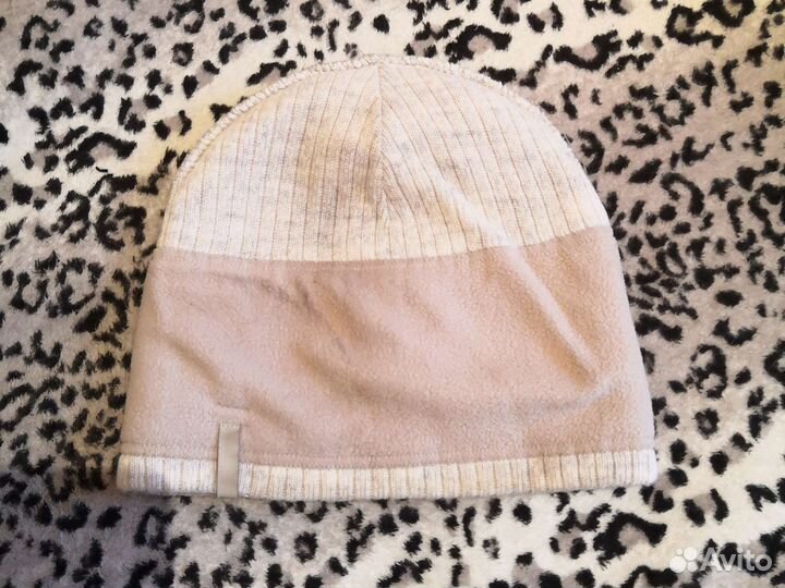 Женская шапка зимняя перламутровая