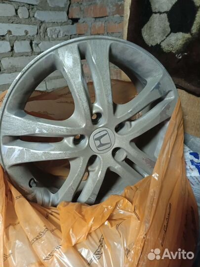 Литые диски р18 5 114 3