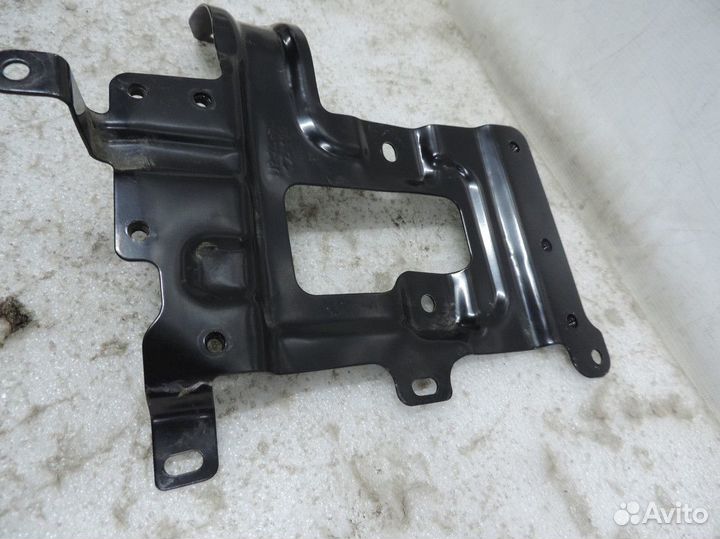 Кронштейн блока управления двигателем Chery Tiggo