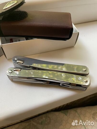 Мультитул victorinox swisstool