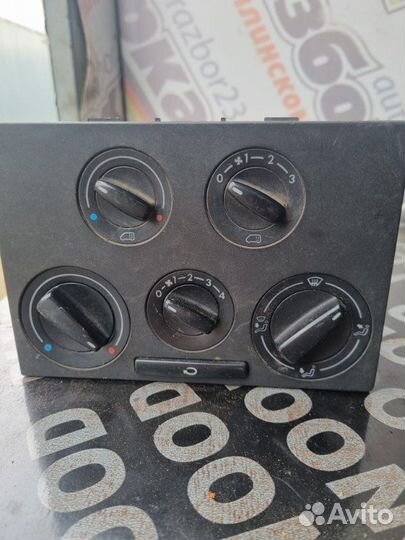 Блок управления отопителем Volkswagen Transporter