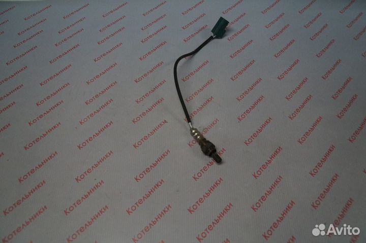 Nissan 22690-AU000 Датчик кислородный