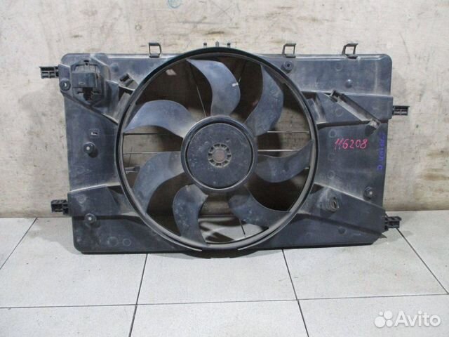 Вентилятор радиатора Opel Zafira C