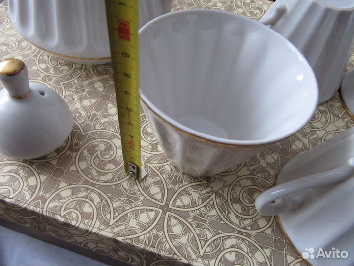 Кофейник и 4 чашки лфз